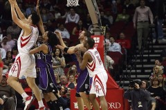 亚历山大C位闪耀，詹姆斯领衔湖人30队门面海报热议